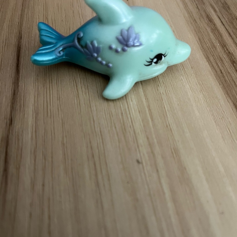 BARBIE SPLASH AND STYLE PET Dolphin
